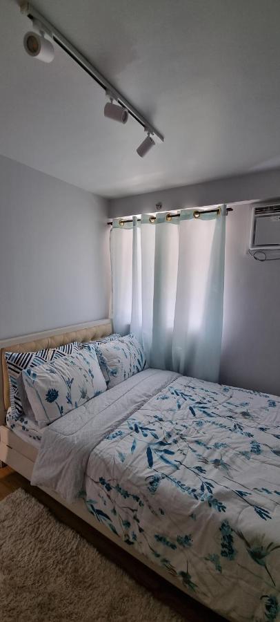 Mikaela'S Crib- 1 Bedroom Flat @ Arezzo Place Condominium Davao City Extérieur photo